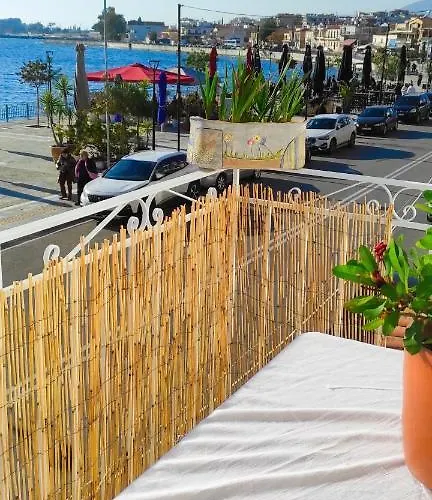 アパート Dimitra's